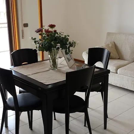 Interno 9